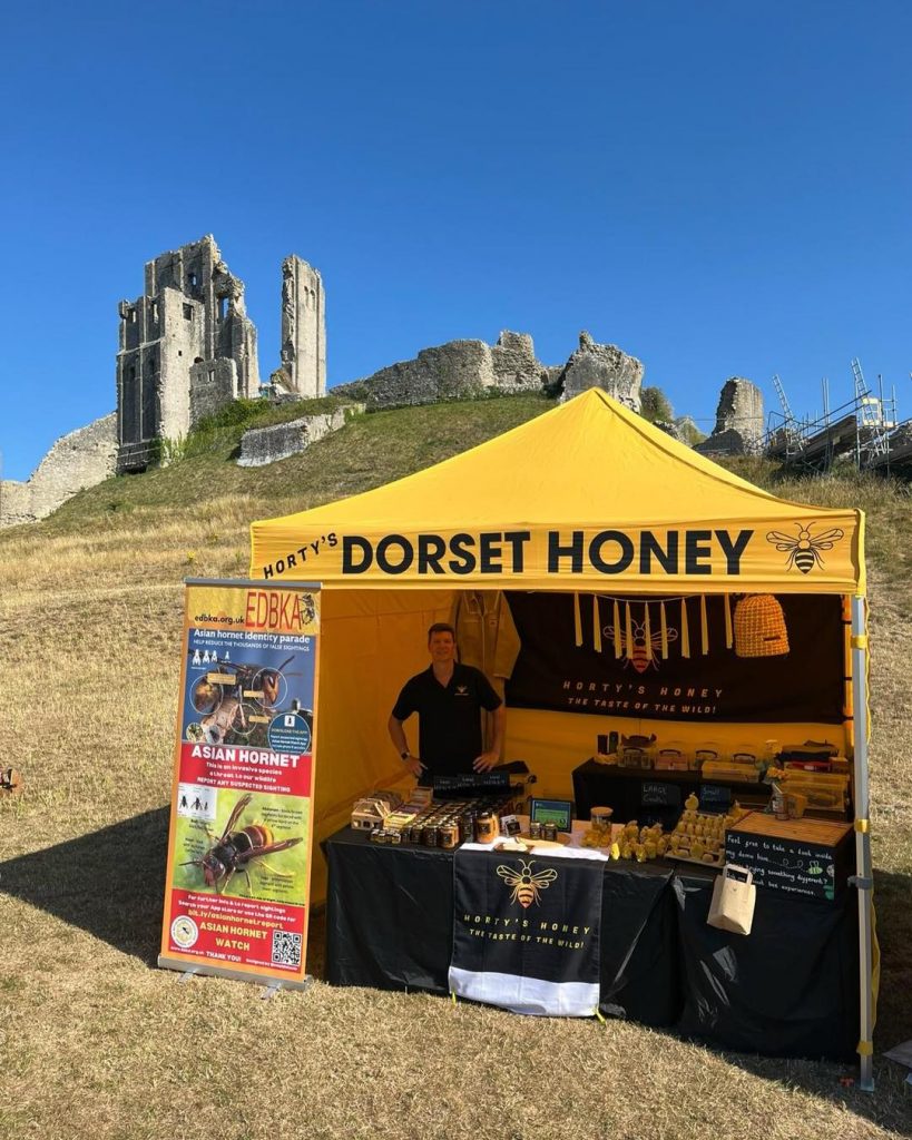 Dorset Honey sales near corfe castle with EDBKA 